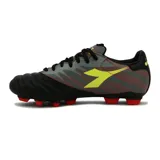 Championes de fútbol Diadora Champion, color negro con detalles en gris, rojo y amarillo.