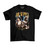 Remera negra de algodón con estampado frontal de la banda Air Supply, con diseño estilo vintage y tipografía en tonos amarillos y azules.