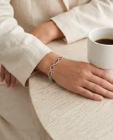 Pulsera de plata 925 con diseño de eslabones combinados redondos y ovalados.
