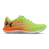 Championes de running Under Armour modelo Flow Velociti Wind, con tecnología de amortiguación Flow de una sola pieza y parte superior Warp para mayor sujeción y transpirabilidad. Diseño en colores verde neón y naranja con logo de la marca en negro.