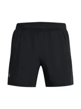 Shorts deportivos Under Armour modelo UA Launch de 5 pulgadas para hombre, en color negro con el logo de la marca en blanco en el lateral. Confeccionados en tejido ligero y elástico, cuentan con cintura elástica con cordón y bolsillos laterales.