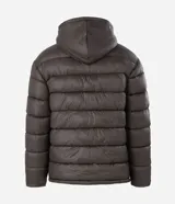 Campera puffer Marfinno color verde militar, con capucha, cierre frontal por cremallera y bolsillos laterales con cierre. Diseño capitoneado con forro interno de sherpa.