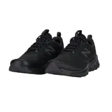 Championes de running New Balance modelo 410, color negro, con diseño técnico, entresuela con tecnología Fresh Foam y suela AT Tread para mayor tracción.