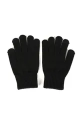 Guantes de punto color negro con tecnología touch screen en las yemas de los dedos.