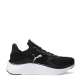 Championes Puma Softride Mayve 2 de mujer, en color negro con suela blanca. Diseño con capellada de tejido knit transpirable, detalles sintéticos, cordones tono sobre tono, logo de la marca en la lengüeta y el icónico felino plateado en el lateral.