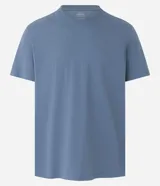 Remera de manga corta y cuello redondo, confeccionada en algodón peruano de alta calidad. Presenta un diseño liso y corte cómodo, ideal para uso diario.