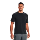 Remera de manga corta Under Armour, color negro, con cuello redondo y logo de la marca estampado en el pecho en tono sobre tono.