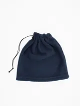 Cuello polar negro unisex, con ajuste de cordón.