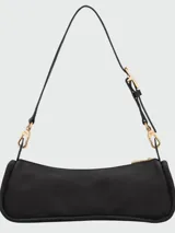 Cartera de hombro pequeña de diseño minimalista y estructura alargada, con correa ajustable y cierre superior.