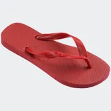 Ojotas Havaianas modelo Top, de diseño clásico con tiras anchas y suela de goma con textura antideslizante.