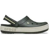 Zueco Crocs modelo Crocband Heritage color verde oscuro, con banda lateral en color crema que presenta textura y detalles de costura. Cuenta con correa de talón pivotante bicolor y construcción en espuma ligera.