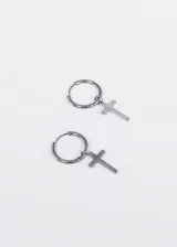 Par de aros tipo argolla de acero quirúrgico con dije de cruz colgante.