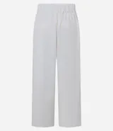 Pantalón pantacourt azul marino de viscosa con lazo delantero, cintura elástica y bolsillos delanteros.