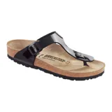 Sandalia Birkenstock modelo Gizeh, color negro charol, con tira de dedo y hebilla ajustable.