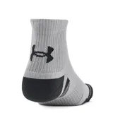 Pack de tres pares de medias deportivas tipo cortas de la marca Under Armour. Presentan un diseño en color gris con puntera y talón reforzados en color negro. Cuentan con tejido técnico transpirable y ajuste ergonómico para mayor soporte.