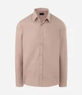 Camisa de manga larga con cuello inglés y cierre frontal de botones, confeccionada en tricolina de algodón color beige.