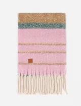 Bufanda rectangular tejida con diseño de bloques de color a rayas horizontales en tonos marrón, verde, rosa y beige.