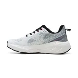Championes deportivos American Sport modelo Agata, en color blanco con detalles en gris, negro y fucsia. Presentan capellada de tejido knit transpirable, cordones negros y suela chunky de EVA con diseño geométrico.