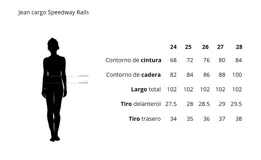 Pantalón de jean blanco, corte recto, tiro bajo y bolsillos cargo laterales.