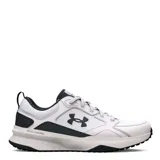 Championes deportivos Under Armour modelo Charged Edge, color negro con detalles en blanco y gris. Presentan una parte superior de malla con superposiciones de cuero y material sintético, entresuela Charged Cushioning de espuma moldeada y suela de goma resistente.