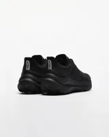Championes de running Veja modelo Condor 3 ADV, color negro, con diseño técnico de malla transpirable y suela con amortiguación.