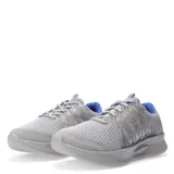Championes deportivos Push modelo Kore, color gris con detalles en azul en el interior y estructura lateral semitransparente. Presentan cierre con cordones y suela con relieve.