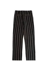 Pantalón de tiro bajo con estampado de raya diplomática y corte recto, diseñado sin trabillas en la cintura.