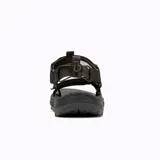 Sandalia deportiva Merrell de color negro, con diseño de tiras de tejido reciclado, sistema de ajuste con cordón elástico en el talón y suela de goma adherente con relieve para mayor tracción.