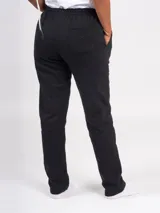 Pantalón de jogging azul marino de corte recto, con cintura elástica ajustable con cordón y bolsillos laterales.