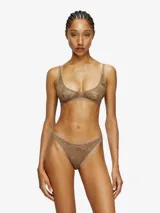 Bombacha de encaje jacquard elástico con motivo camuflado en tonos marrones y logo Oval D bordado en el frente.