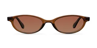 Lentes de sol unisex con montura fina y estrecha de forma ovalada. La montura es de color marrón translúcido y las lentes son polarizadas de color marrón.