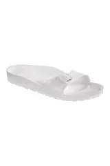 Sandalia Birkenstock Madrid Essentials Eva, de goma eva color blanco, con hebilla ajustable.