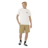 Remera blanca de manga corta con logo de Rip Curl en el pecho.