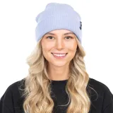 Gorro tipo beanie de punto acanalado con doblez, color lila, con etiqueta lateral de la marca.