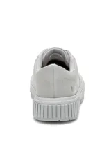 Sneaker Cat modelo Amp Canvas, color gris, con plataforma de 5 cm y suela de goma con tracción. Presenta capellada de canvas con detalles en material sintético metalizado en la zona de los cordones y logo de la marca grabado en el lateral.