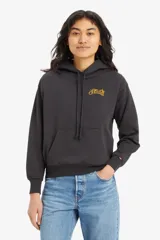 Buzo hoodie negro de Levi's con logo bordado en el pecho y bolsillo tipo canguro.