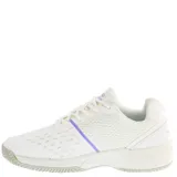 Championes deportivos Topper, color blanco con detalles en violeta. Presentan un diseño con malla transpirable, cierre con cordones y suela con relieve para mayor tracción.