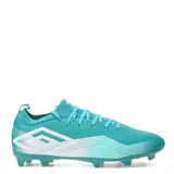 Championes de fútbol Umbro Vibe HG para hombre, diseñados para césped natural. Presentan una capellada sintética de alta resistencia en color negro con detalles degradados en gris y el logo de la marca en el lateral. Cuentan con cierre de cordones y suela con tapones estratégicos para mayor tracción.