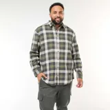 Camisa de manga larga con estampado de cuadros en tonos verde oliva, gris y beige. Presenta cuello clásico, cierre frontal con botones y puños abotonados.