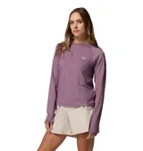 Remera de manga larga Columbia, modelo Uncharted Knit Ls, color violeta melange, diseñada con tecnología de absorción de humedad y protección solar. Cuenta con cuello redondo y aberturas para los pulgares en los puños.