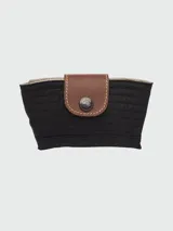 Sombrero de pescador reversible Longchamp azul marino con detalle de cuero marrón.