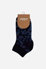 Medias tipo soquete Mistral con diseño geométrico abstracto en tonos azul y negro.
