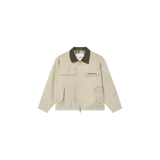 Campera Eme Studios modelo Pathos Rice, color beige con cuello de pana en color verde oscuro, cierre frontal con cremallera, múltiples bolsillos delanteros y detalle de logo bordado en el pecho.