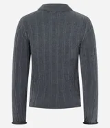 Blusa slim de chenille color beige, con cuello alto y mangas largas.