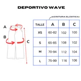 Pantalón deportivo de calce amplio y oversize, color negro con paneles laterales en rojo y vivos blancos que recorren el corte. Posee bolsillo lateral con cierre y cintura regulable.