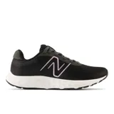 Championes de running New Balance modelo 520 v8, color negro con entresuela blanca y logo lateral en tono rosado. Confeccionados en malla transpirable sin costuras para mayor comodidad.