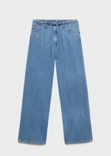 Pantalón wide leg de tiro medio, confeccionado en tejido mezcla de algodón y lino. Presenta cintura con elástico, cierre frontal, trabillas y cinturón ajustable tipo lazo. Cuenta con diseño de cinco bolsillos.