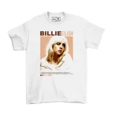 Remera blanca de manga corta con estampado gráfico frontal de la cantante Billie Eilish y el título de su álbum Happier Than Ever.