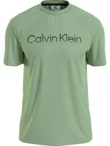 Remera de manga corta Calvin Klein, color verde, con cuello redondo y logo de la marca estampado en el pecho con efecto degradado.