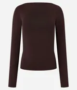 Blusa de manga larga con escote canoa, confeccionada en tejido de poliamida con elastano, de corte regular y diseño liso.